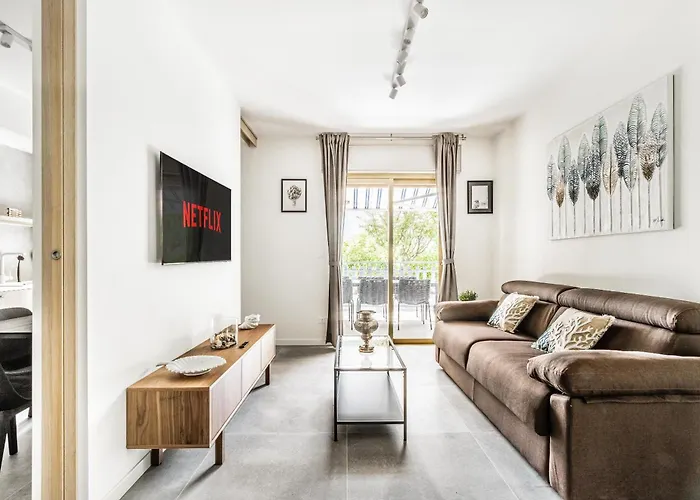 House-garden & Hydromassage-sea-free Parking Tatil Evi