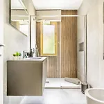 House-garden & Hydromassage-sea-free Parking *
