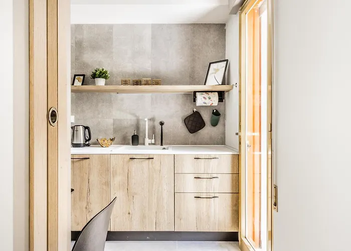 House-garden & Hydromassage-sea-free Parking *